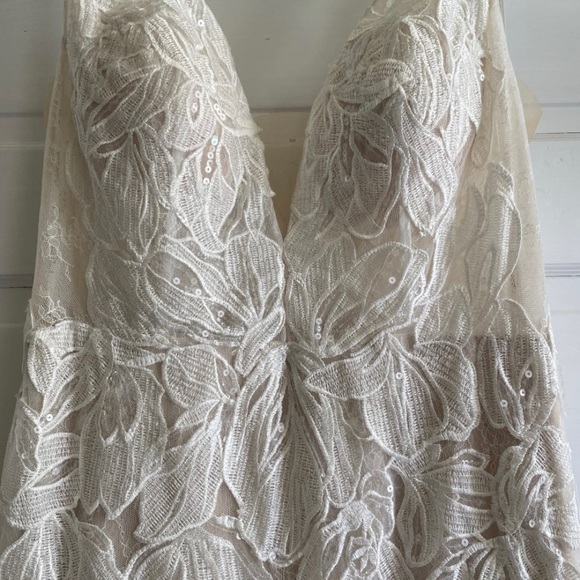 Calla Blanche Maura Wedding Dress (fall 2022) - Picture 4 of 7